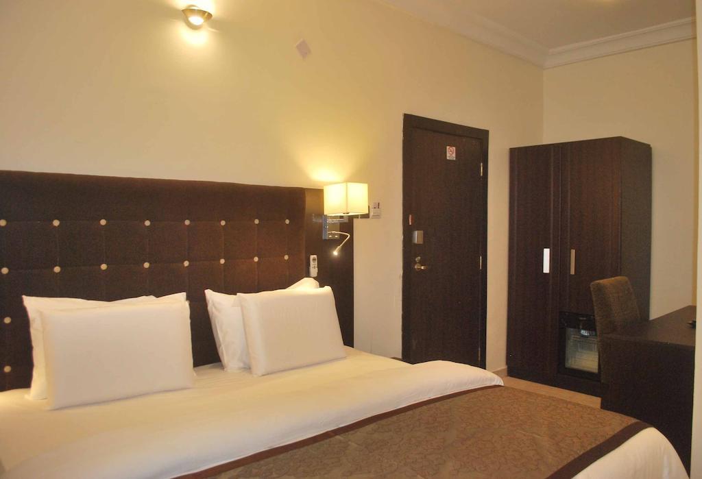Lakeem Suites Ikoyi ラゴス エクステリア 写真
