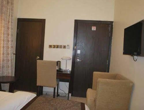 Lakeem Suites Ikoyi ラゴス エクステリア 写真